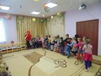 Развлечения с детьми клоуна Кеши - Игра поезд